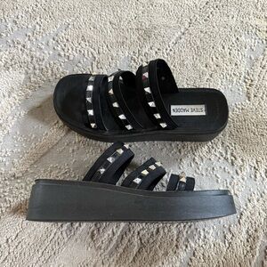 Steve Madden Black Platform Sandals with Silver Studs triple straps slip on 9